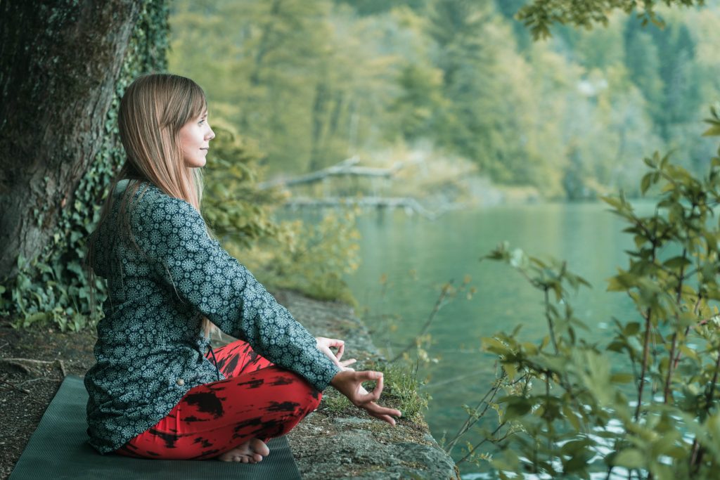 Mindfulness Meditation – 스트레스와 불안을 줄이는 기술